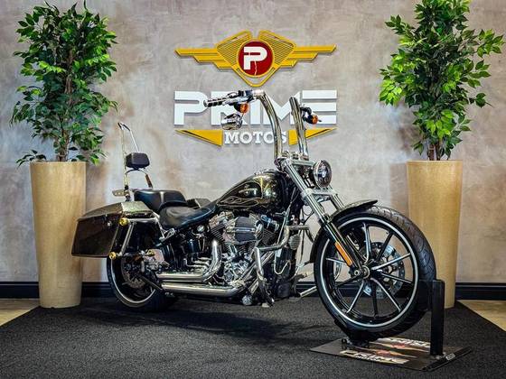 HARLEY-DAVIDSON SOFTAIL BREAKOUT 